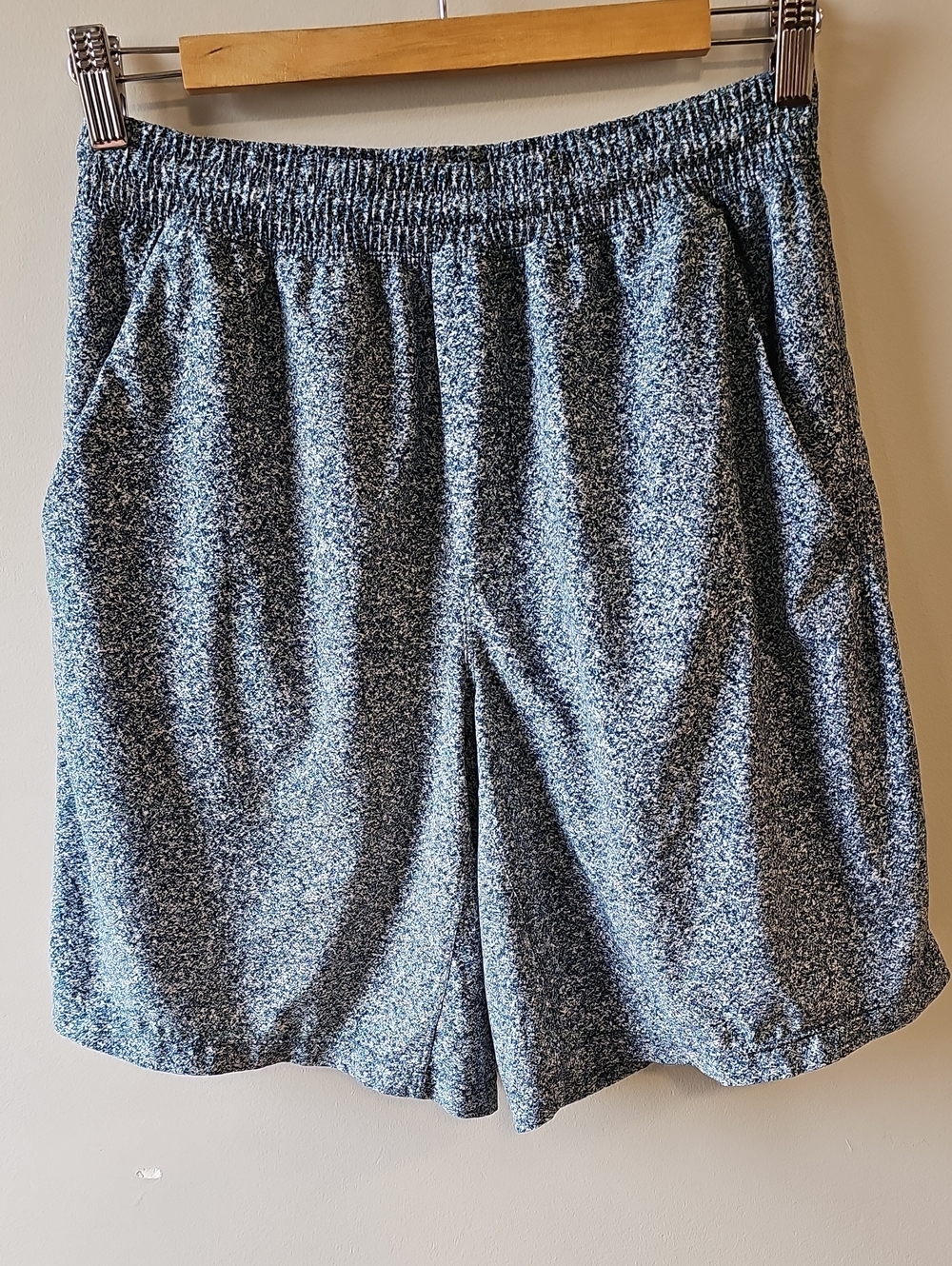 lululemon athletica Medium Heathered Pace Breaker 9" Athletic Shorts